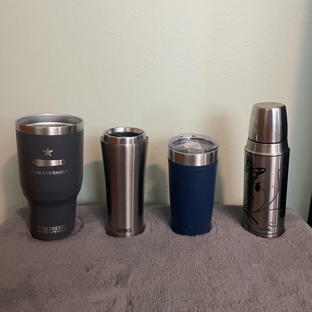 Thermos brand silver coffee Tumbler with open/close switch - Picture 7 of 7